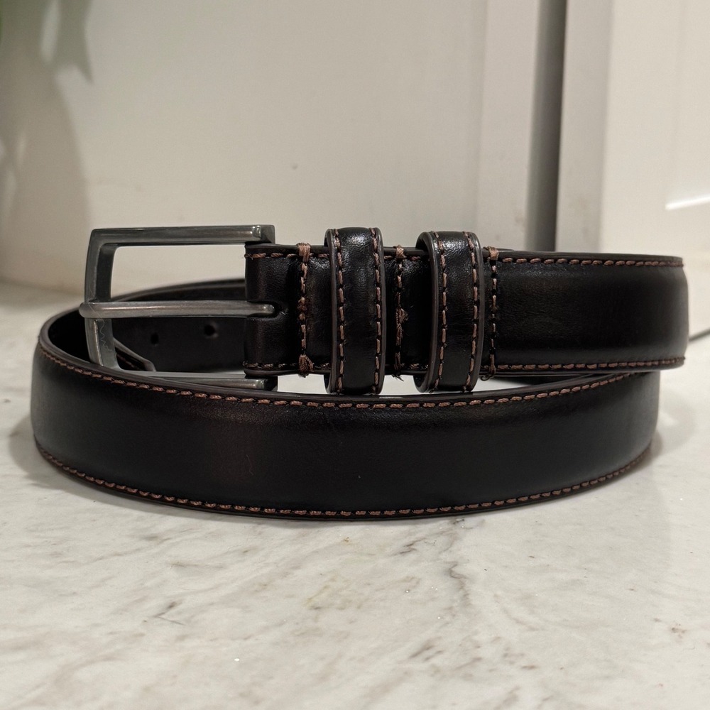 Eddie Bauer Leather smoothe Dress Belt Mens 32 Dark Brown Gunmetal Buckle